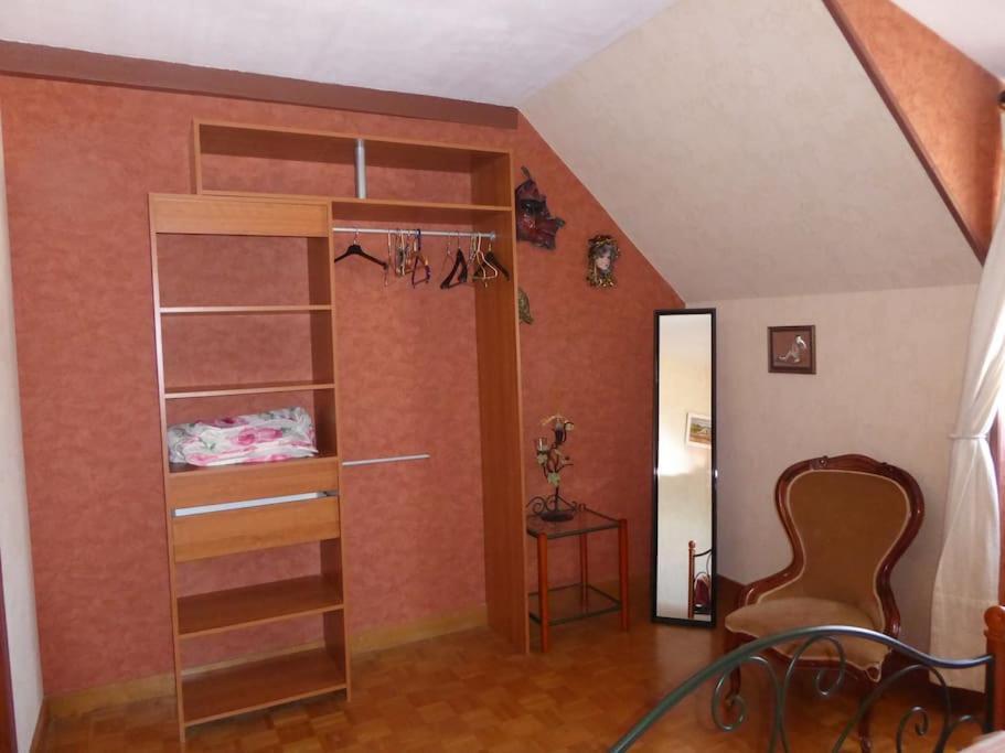 Maison Entiere Independante Noyers-sur-Serein Exteriör bild